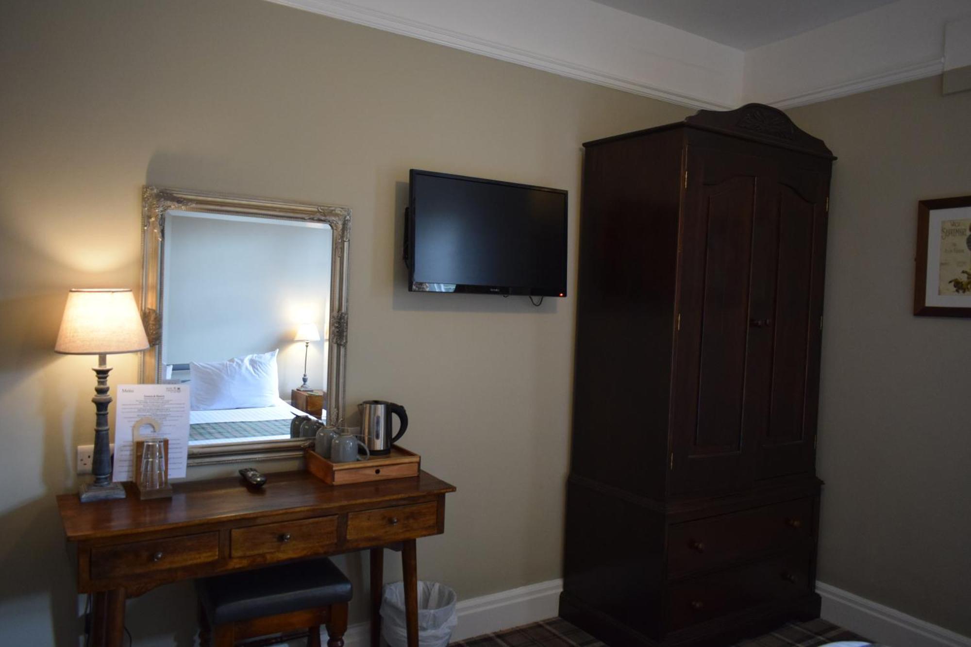 Large Double Room